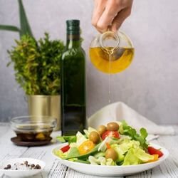Güne Zeytinyağı ile Başlayın: Kahvaltınıza Sağlık ve Lezzet Katın