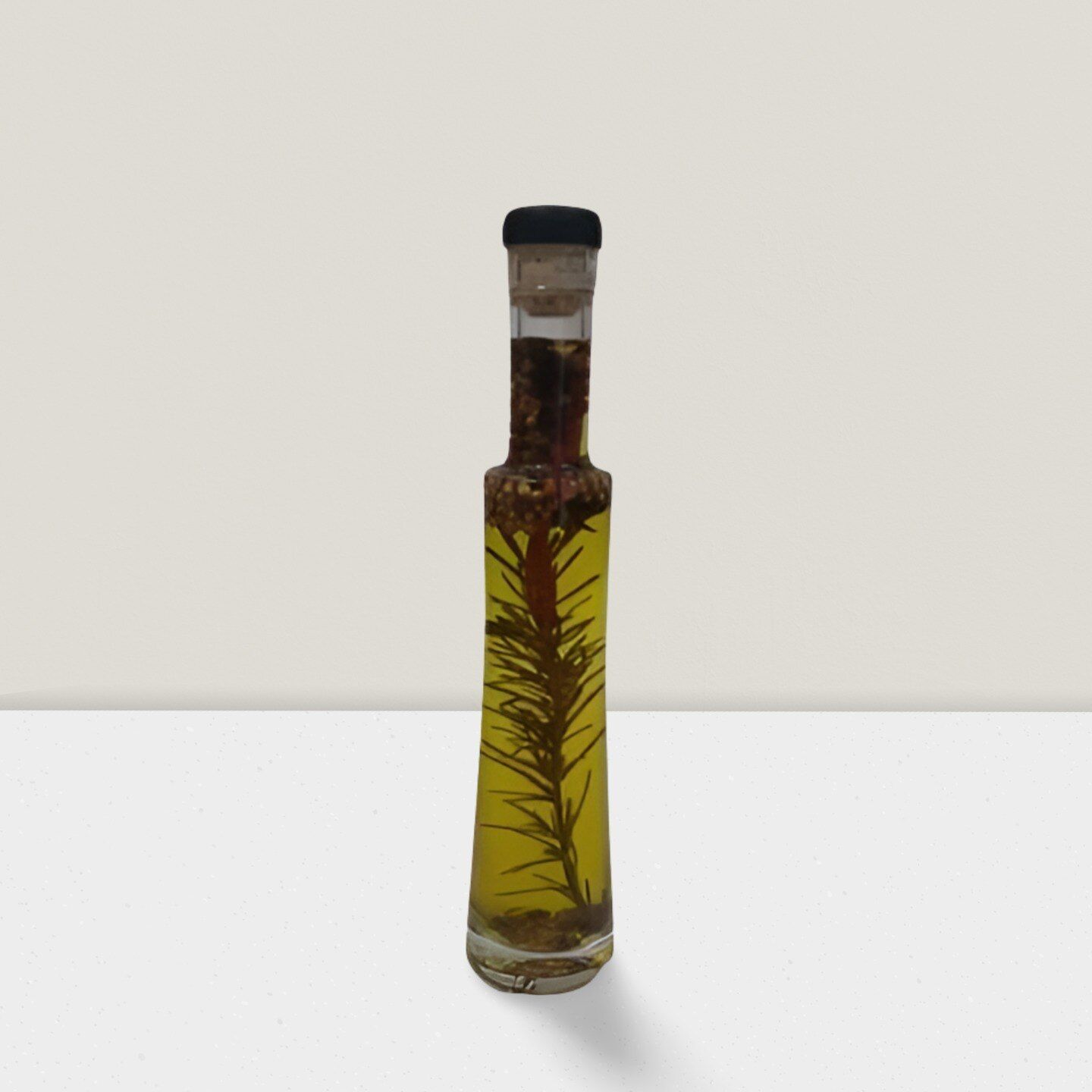 Ayvada biberiye çeşnili zeytinyağı 250 ml özel cam şişe ürün görseli
