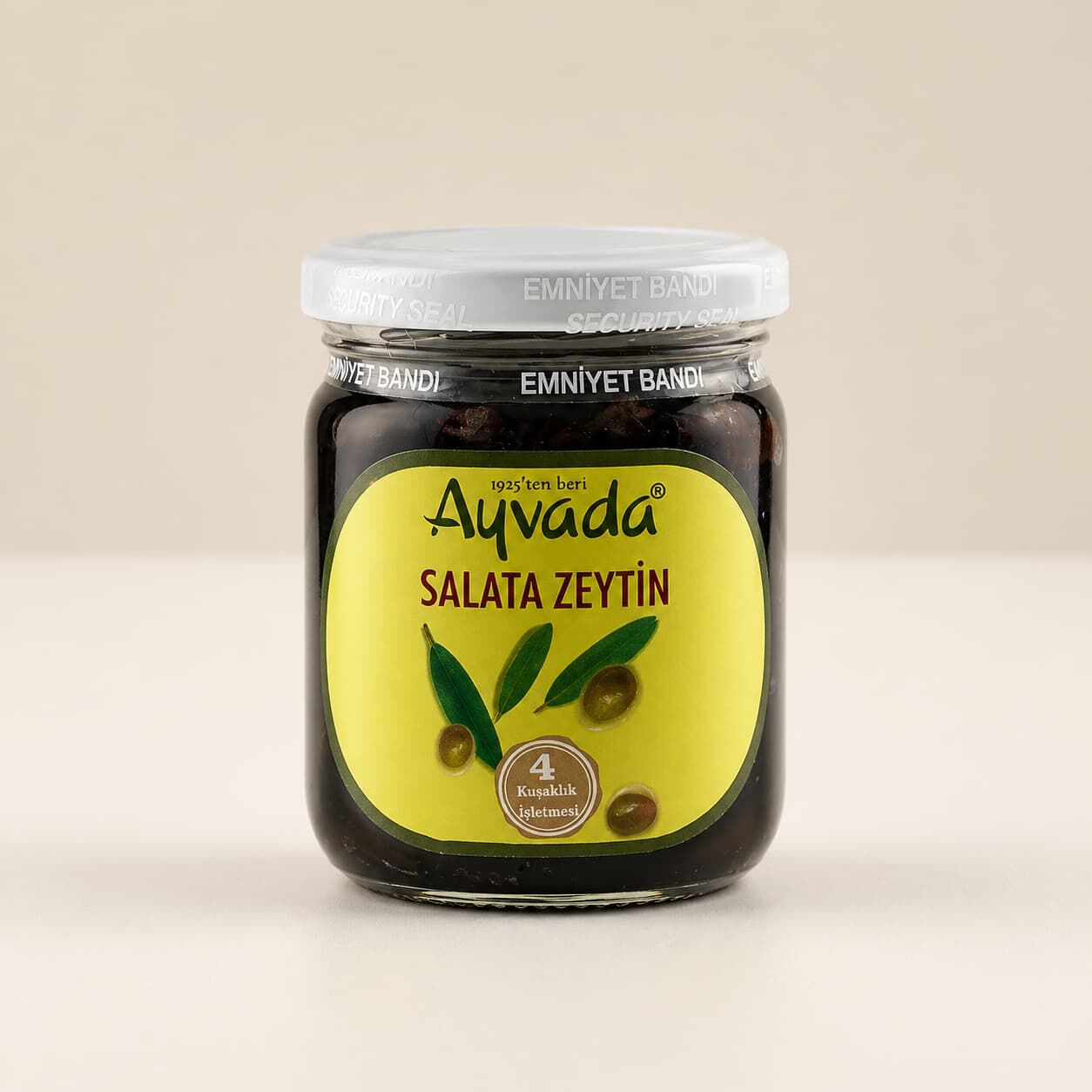 Siyah Zeytin Ezmesi – Kaparili, Kekikli ve Fesleğenli